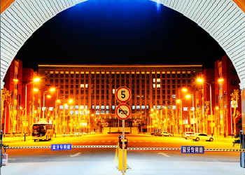 1 (76)_meitu_51 曲靖护理江南体育场馆中国有限公司
2019年报名联系电话